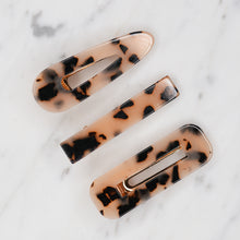 Load image into Gallery viewer, tortoise shell resin pattern hair barrette clips 3 different shapes hair slides marble top down

